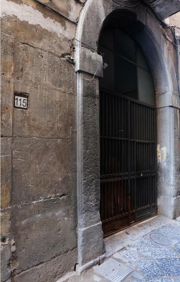 Il-Terno All'8 Al Centro Storico Old Town Apartment Naples Exterior photo